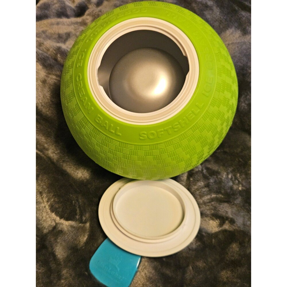 FunLabs Softshell Ice Cream Cooler 1.5 qt Insulated Green/Blue/White SSCIC-1.5